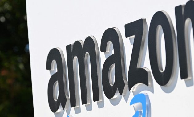 Amazon stock jumps 12% as sales beat and AWS growth overcome a second straight quarterly loss