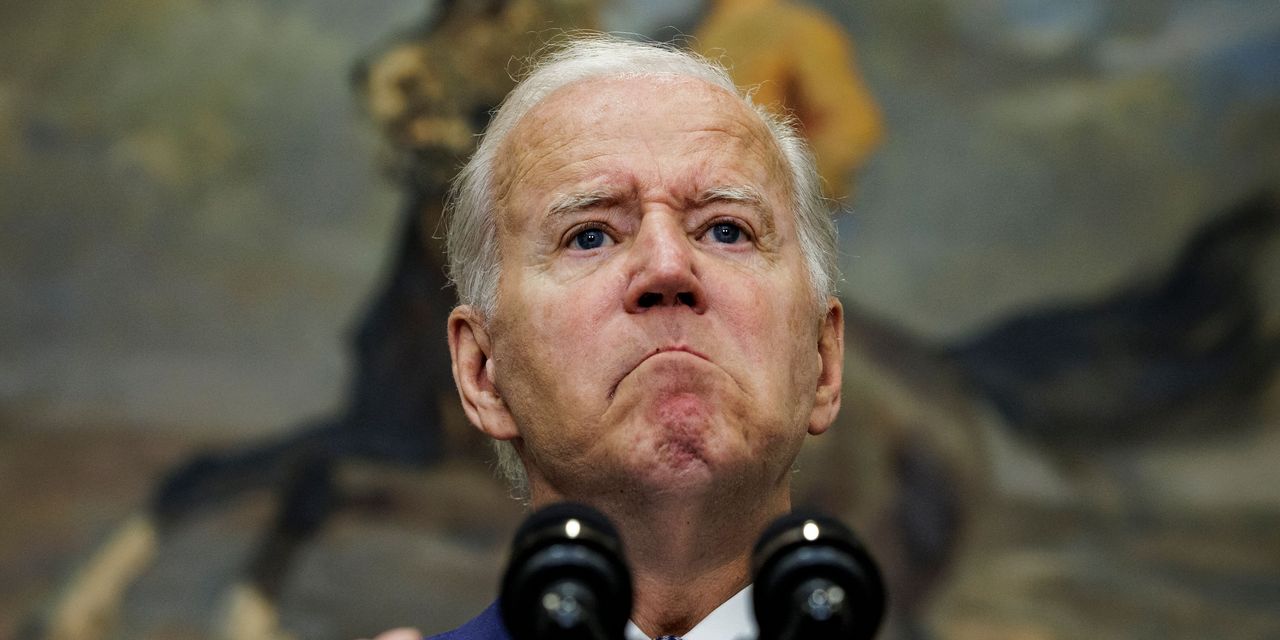 Most Democrats want an alternative to Biden in 2024, poll finds