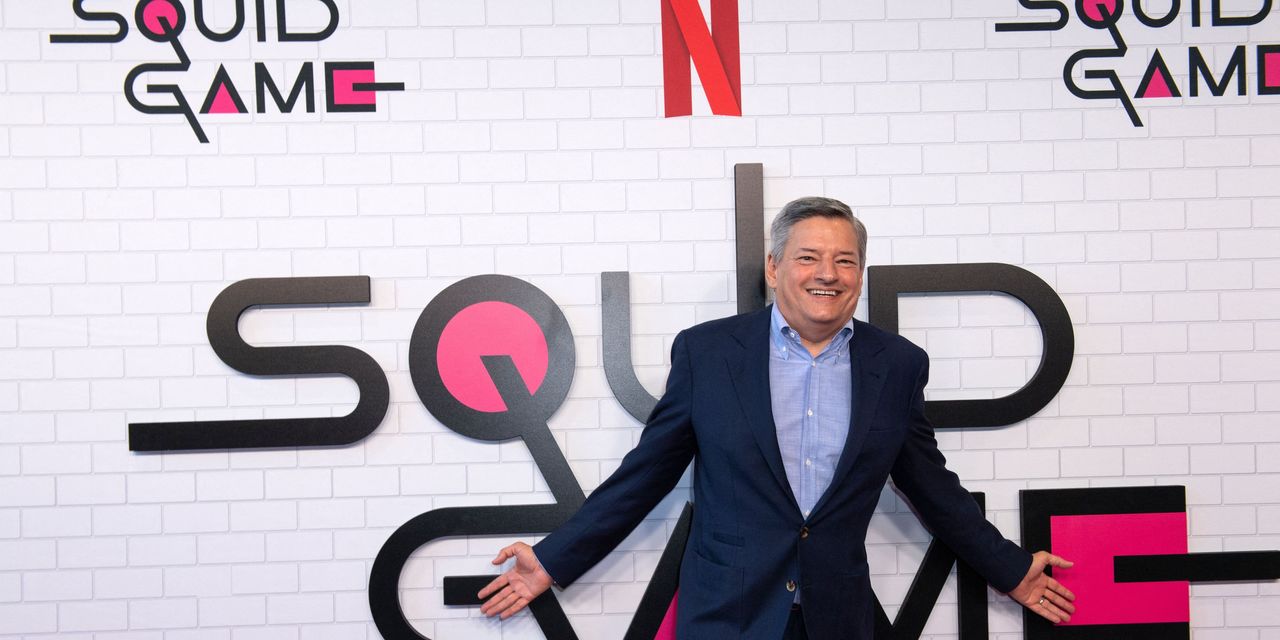 Netflix is pulling out all the stops to reverse a slide in subscribers