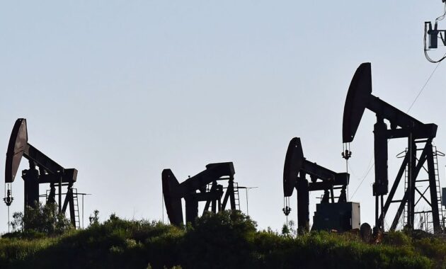 Recession worries pull U.S. oil prices below $100, but 'bleak' supply picture suggests a bargain