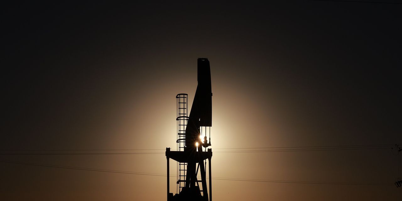 Oil bounces, but on track for sharp weekly loss as demand worries overtake supply concerns