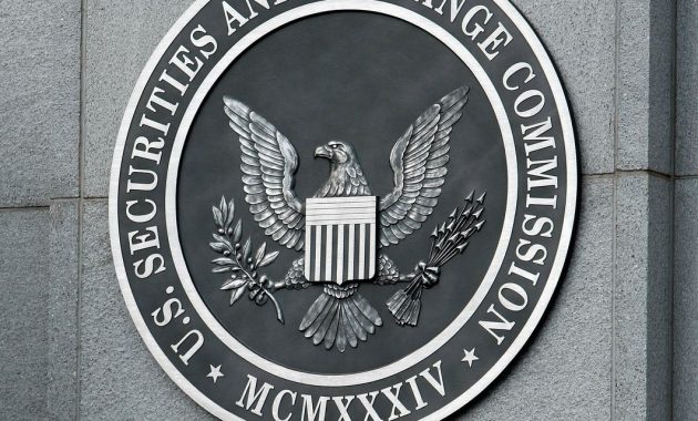 SEC charges 11 with creating, promoting $300 million crypto 'Ponzi scheme'