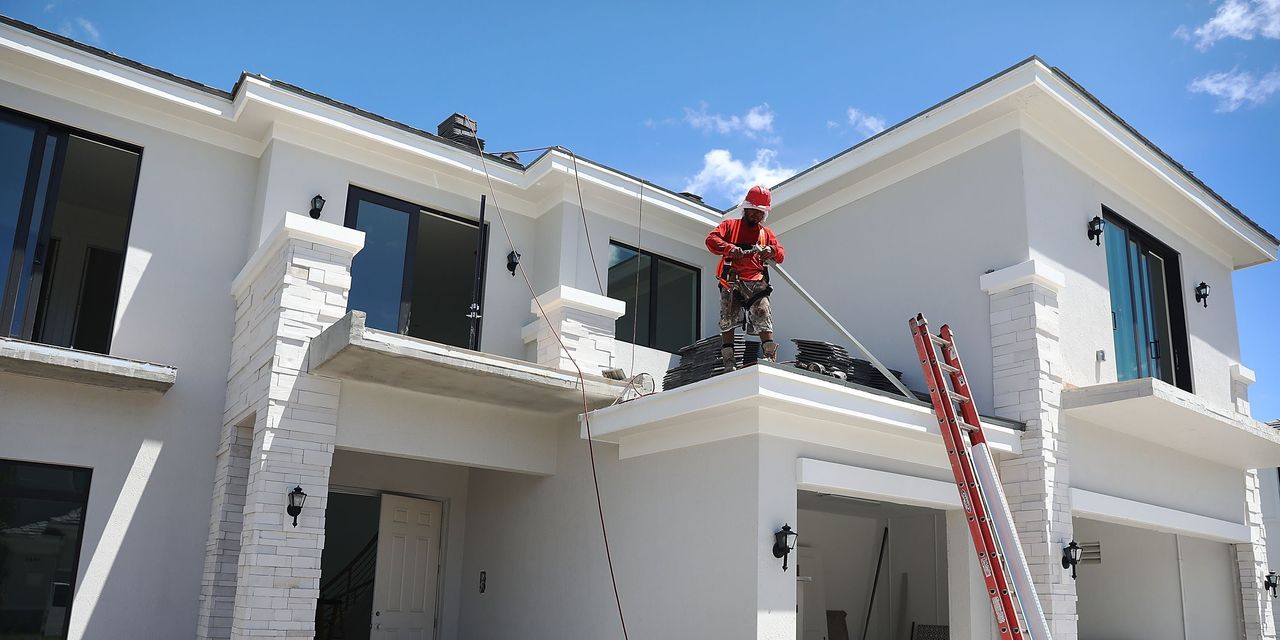 U.S. housing starts fall in July to lowest level since early 2021