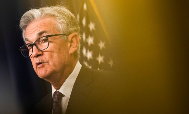 The Dow tumbled 500 points because Jerome Powell's Fed 'isn't going to blink'