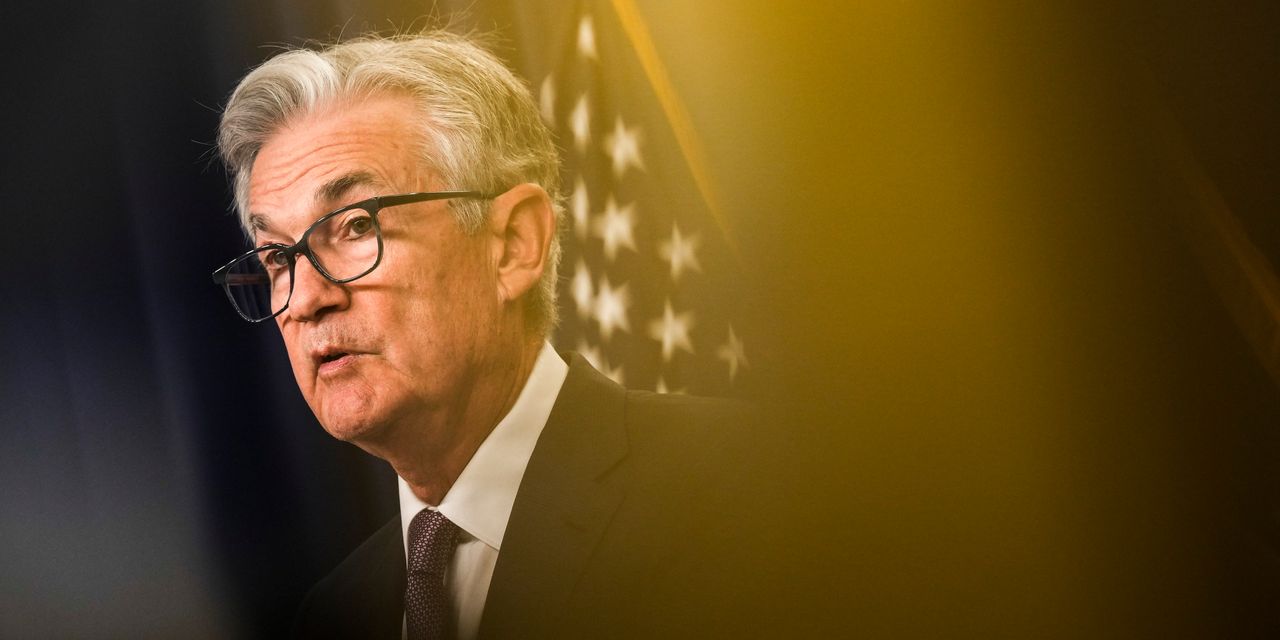 The Dow tumbled 500 points because Jerome Powell's Fed 'isn't going to blink'