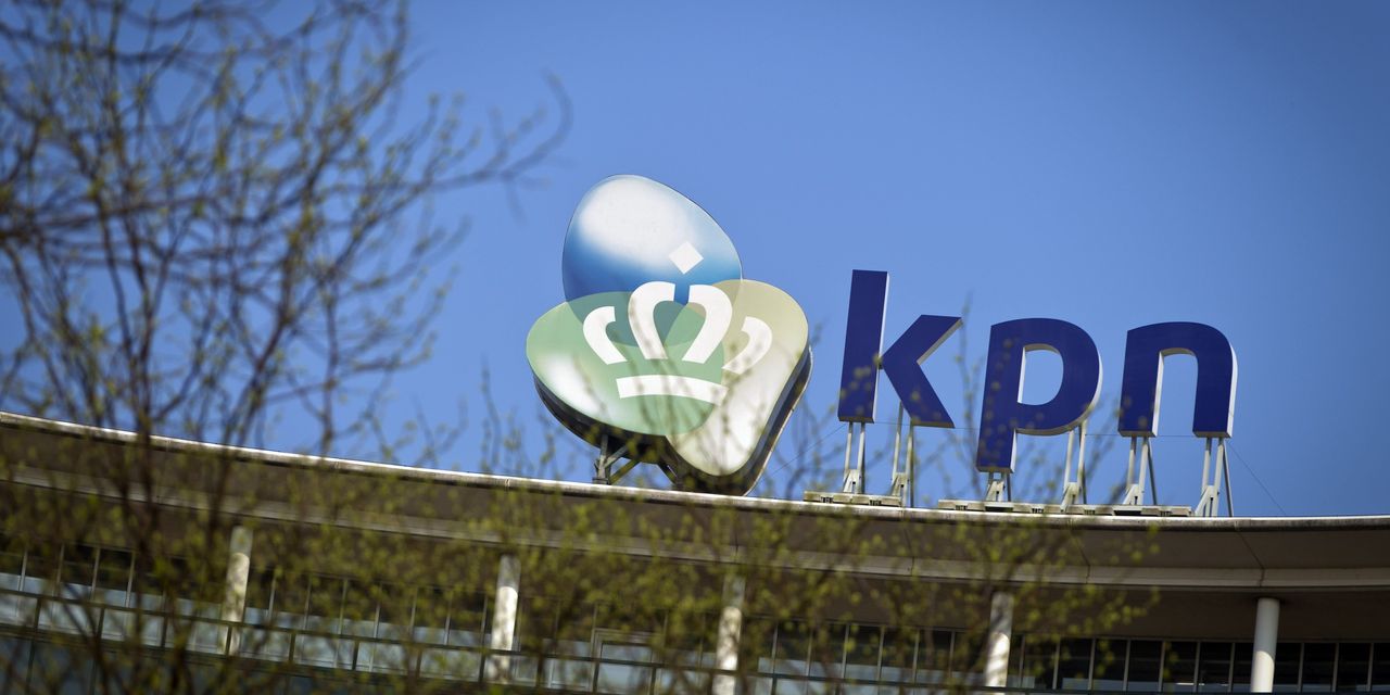 Royal KPN reports forecast-beating profit, backs guidance