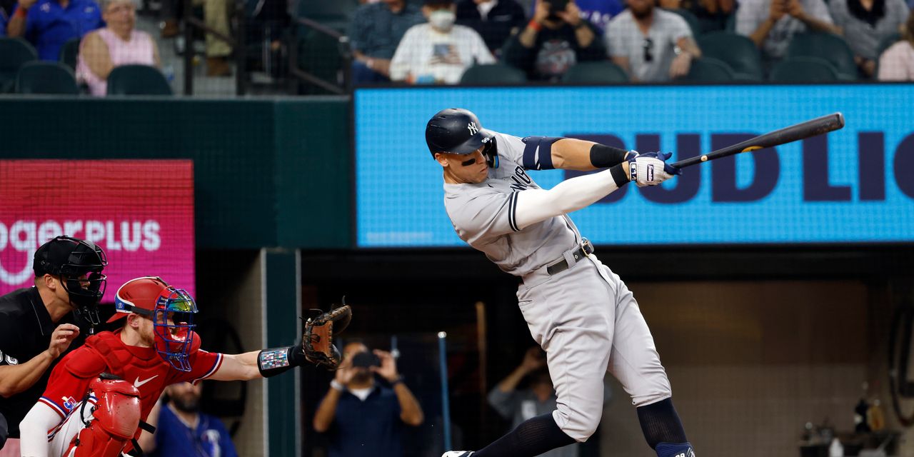 Yankees star Aaron Judge slams home run No. 62, breaking Roger Maris’ 61-year-old A.L. record