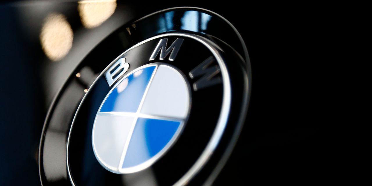 BMW says profit rose to 3.2 billion euros in Q3