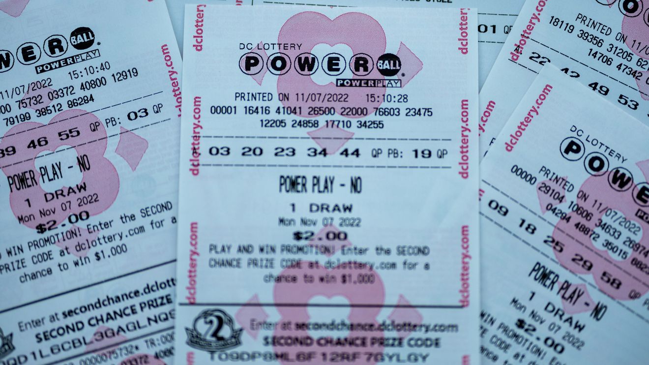 California ticket-holder is sole winner of the $2 billion Powerball jackpot