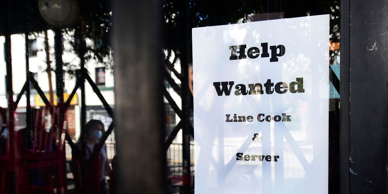 Jobless claims show no spike in layoffs